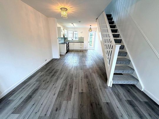 2 bedroom semi-detached house to rent - Photo 1