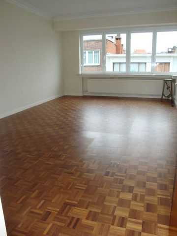 Appartement te huur - Foto 3