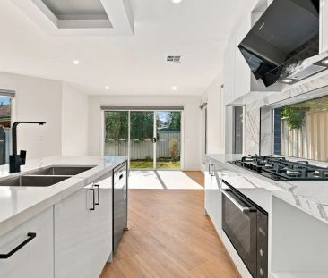 NEW BUILD HOME FOR RENT IN WERRIBEE - Photo 3