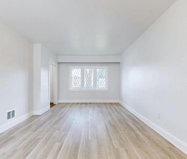 For Lease - 668 Scarlett Road, Toronto, Ontario - Photo 2