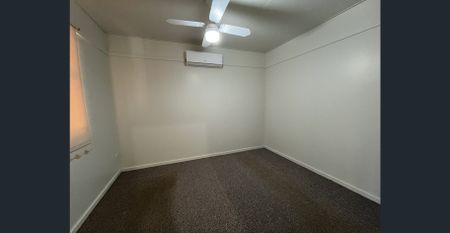 2 bedroom south location - Photo 2