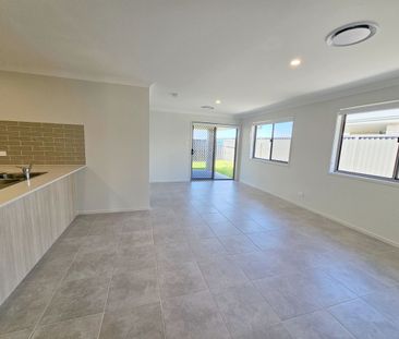 BRAND NEW PREMIUM DUPLEX - Photo 6