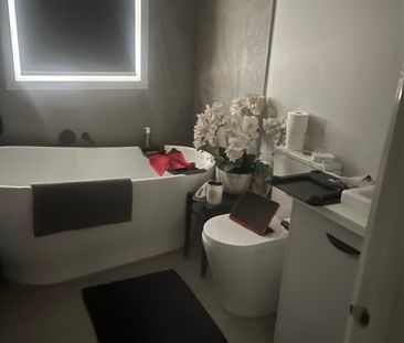 Cobblebank - Photo 4