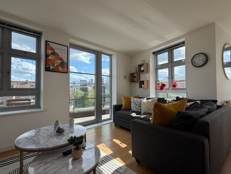 2 Bed Flat, Abode Apartments, E3 - Photo 4