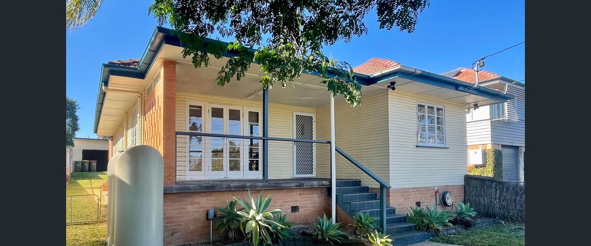 In the heart of Everton Park! - Photo 1