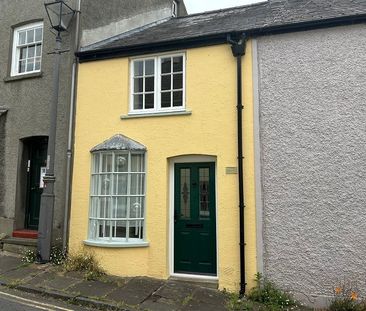 7 Bridge Street, Crickhowell, Powys. - Photo 5