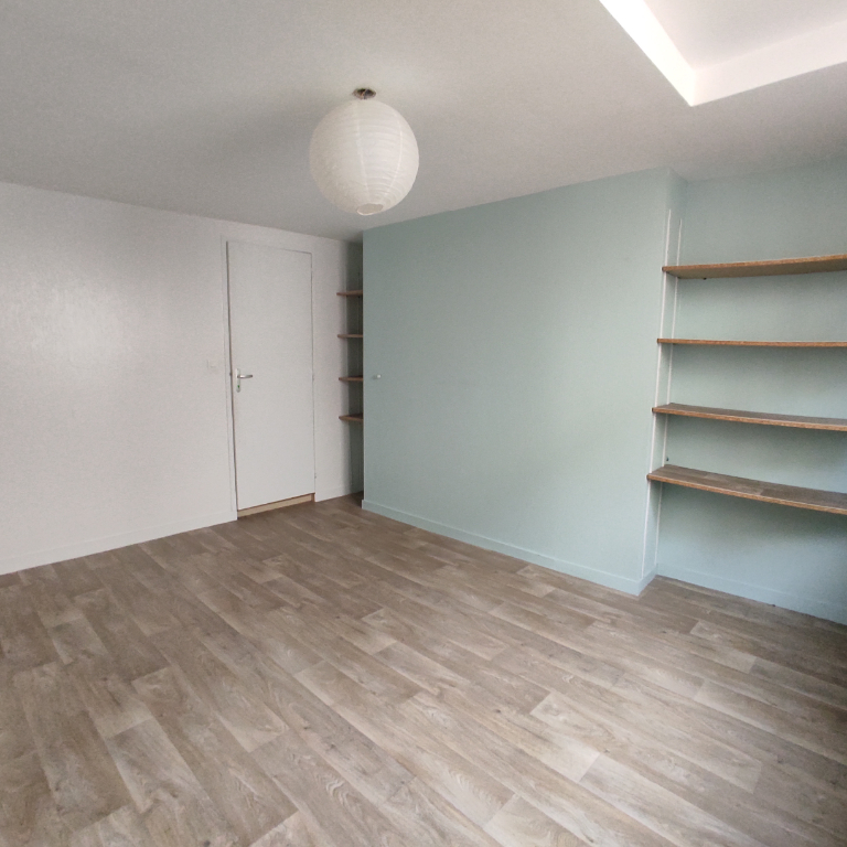 LIMOGES T3 DE 67 m² EN DUPLEX EN CENTRE VILLE - Photo 1