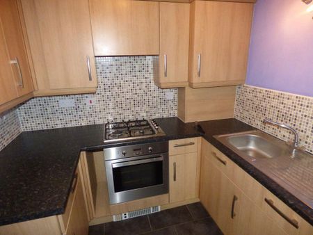 2 bedroom apartment to rent - Photo 4