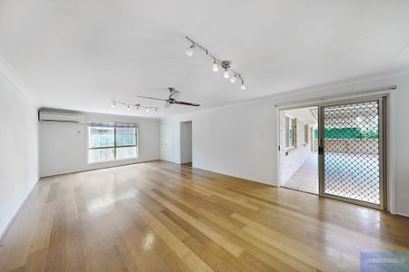 56 Palmwoods Crescent, Runcorn QLD 4113 - House For Rent | Domain - Photo 4