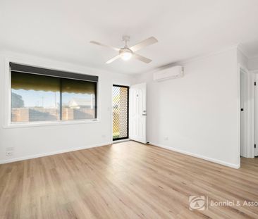 MODERN COMFORT AND CONVENIENCE IN WODONGA - Photo 1