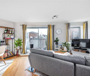 2 bedroom apartment to rent - Photo 2