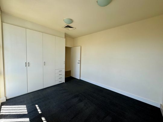 Rear 237A Rathdowne Street, Carlton VIC 3053 - Photo 1