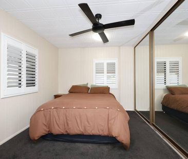 Renovated Cottage with Huge Shed, Carports & Plunge Pool - Photo 5