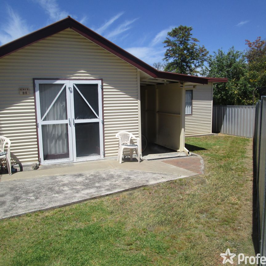 8B Pine Street, Kootingal NSW 2352 - Photo 1