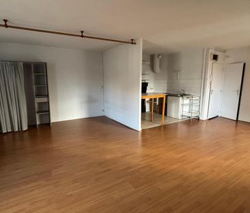 Location Appartement 2 pièces 46m² CLERMONT FERRAND 63000 - Photo 2