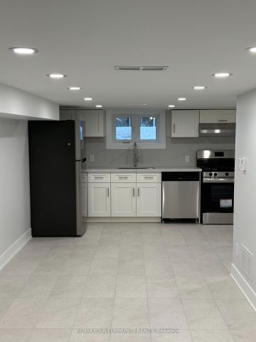 For Lease - 88 Spruce Street Unit# 5 (BSMT), Aurora, Ontario - Photo 3
