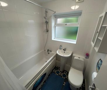 2 bedroom terraced house to rent - Photo 6