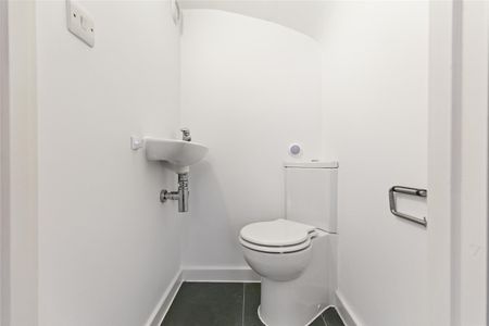 Newbury Mews, Chalk Farm, London - Photo 5