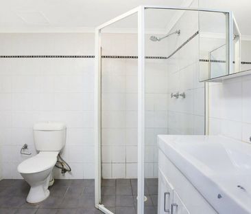 Walking Distance To Station - Photo 2