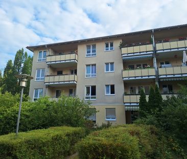 Ruhige Lage mit großzügigem Balkon! - Photo 3