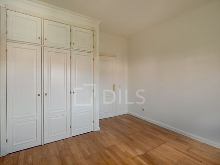 Apartamento T2+1 em Lisboa - Photo 2