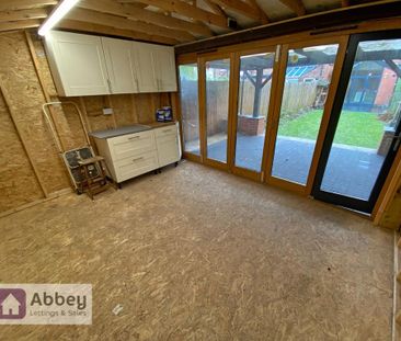 3 bedroom terraced house to rent - Photo 2