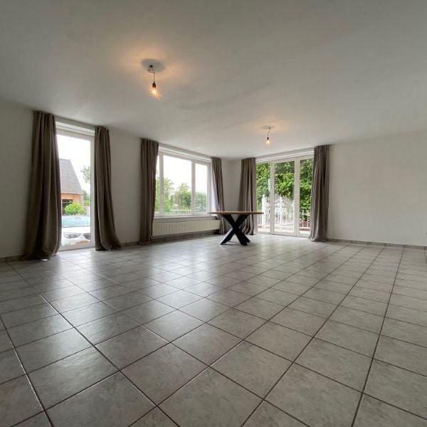 Appartement te huur in Houthalen voor € 890 met 2 slaapkamers - Photo 1