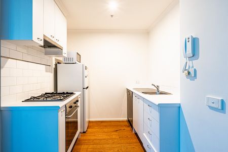 In the heart of Southbank! Premier lifestyle! - Photo 3