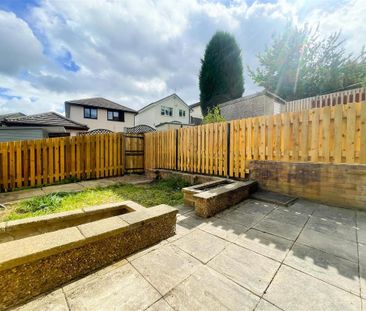 3 bedroom terraced house to rent - Photo 1