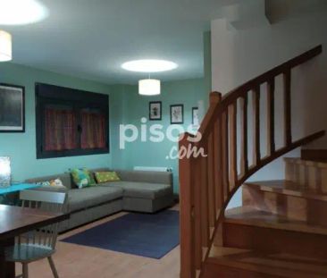 Dúplex en alquiler en Calle Boo - Photo 2