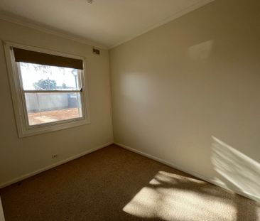 26 KNIGHT STREET, WHYALLA STUART - Photo 4