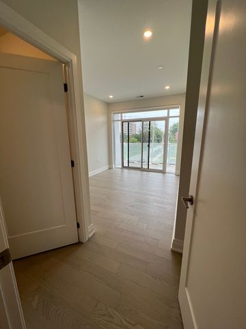 71 Wyndham Street South - Photo 4