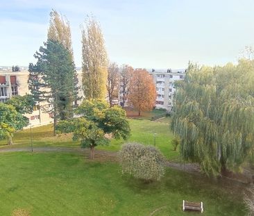 Location Appartement 4 pièces 66m² BEAUVAIS 60000 - Photo 5