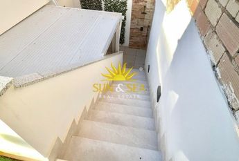 2 BEDROOM VILLA - TORRE DE LA HORADADA