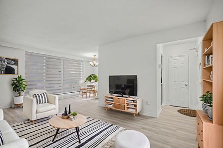 For Lease - 921 Midland Avenue Unit# 111, Toronto, Ontario - Photo 2