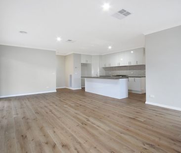 MODERN UNIT - ONLY TWO ON THE BLOCK - Photo 2