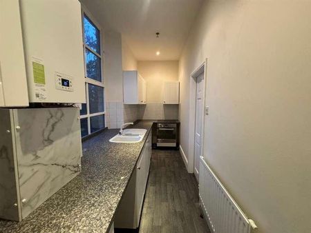 Bank Street, Dewsbury, WF12 - Photo 3