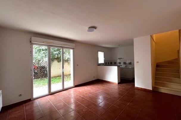 Maison 3 chambres, jardinet et garage - Photo 1