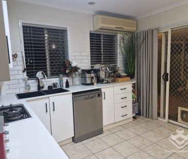 For Rent - Photo 6
