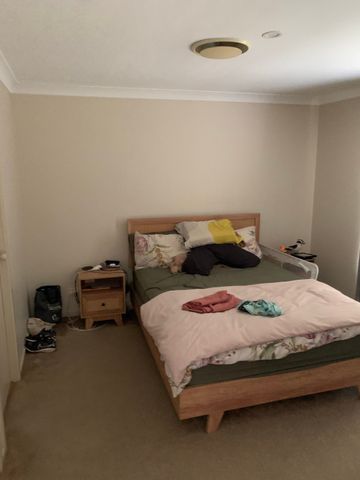 Upper Coomera - Photo 3