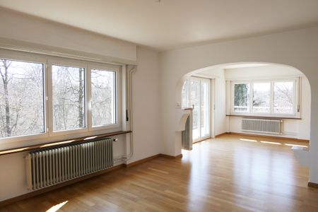 Grosszügige 4-Zimmerwohnung am Stadtrand von Freiburg - Photo 3