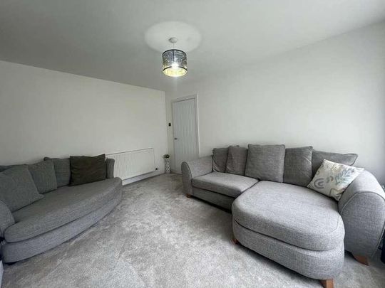 New Road, Rumney, Cardiff, CF3 - Photo 1