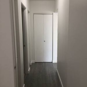 1 Bedroom - Photo 2