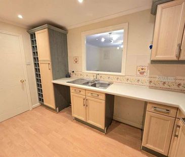 Flat, Valley House, Wash Beck Close, Scarborough, YO12 - Photo 6