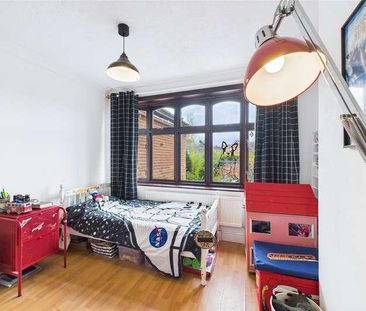 Henley Road, Caversham, Reading, Berkshire, RG4 - Photo 3