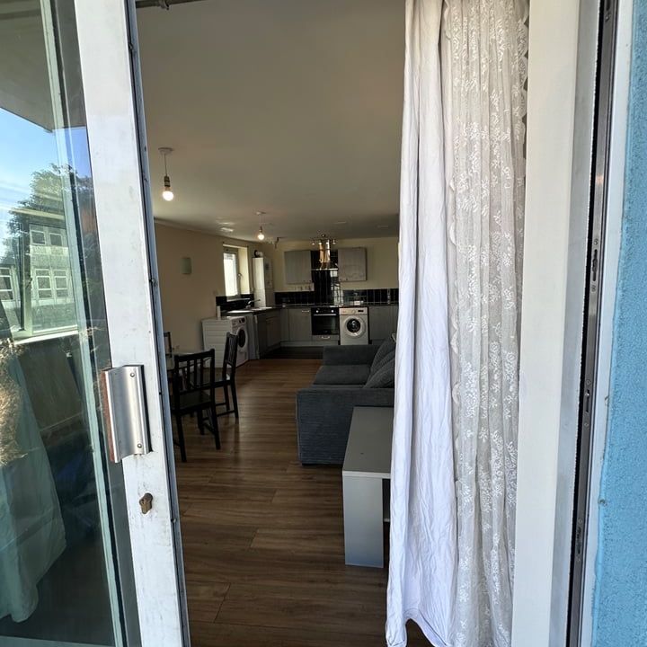 2 Bed Flat, City View, IG1 - Photo 1