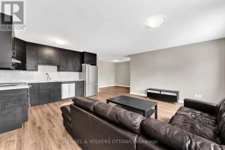 2 - 52 ONTARIO STREET - Photo 3