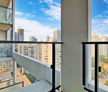 For Lease - 5 Soudan Avenue Unit# 2006, Toronto, Ontario - Photo 4