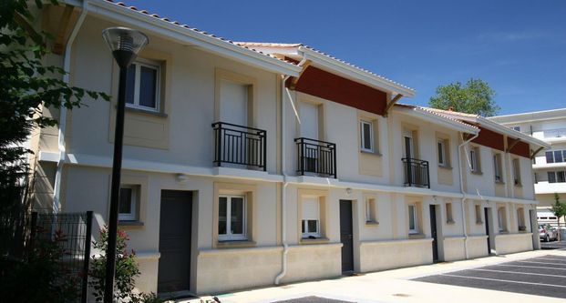 location Appartement T2 DE 40.45m² À TALENCE - Photo 1