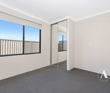 MOVE-IN READY PERFECTION: PURE STYLE & SPACE ON VELVET VISTA - Photo 5
